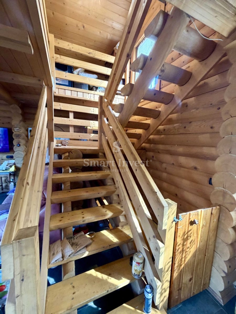 DELNICE, očarljiva lesena hiša, obdana z naravo