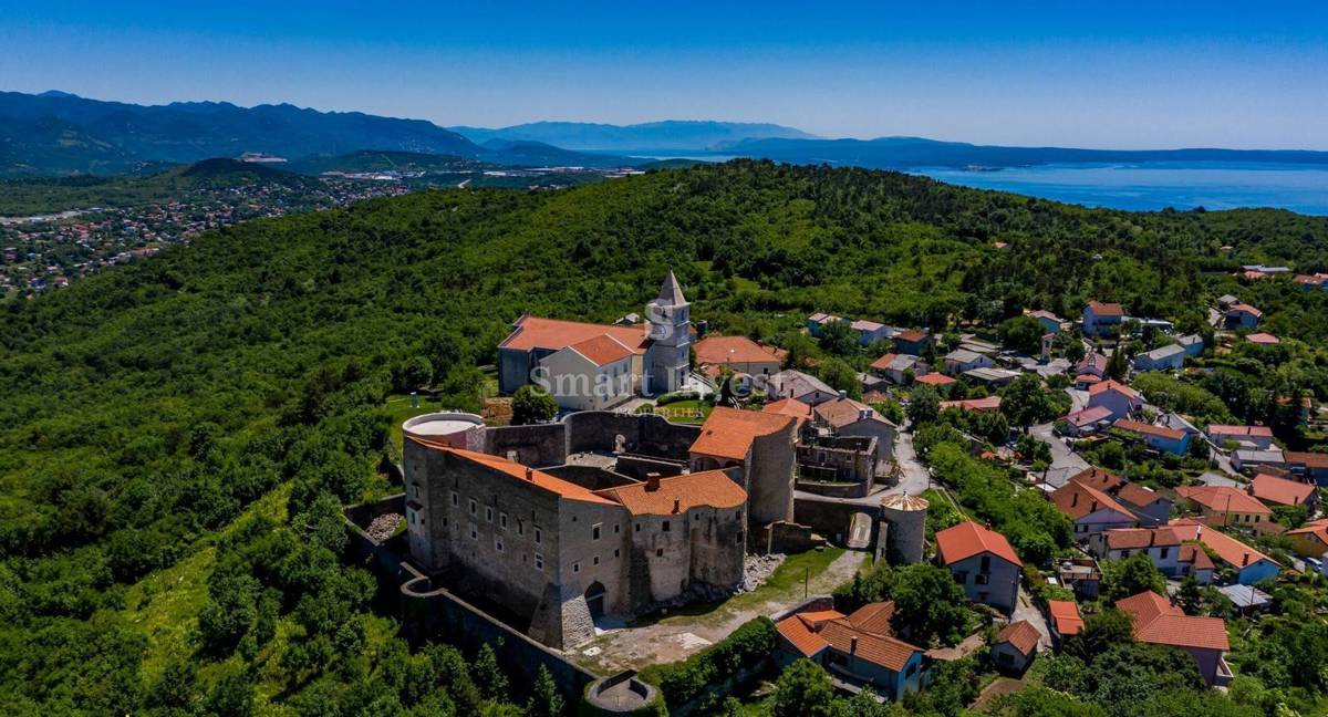 Zemljišče Opatija, 5.600m2