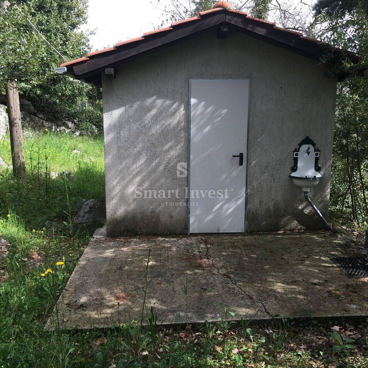 LOVRAN, Zazidljivo zemljišče 1.144 m2 s pogledom na morje, prodamo