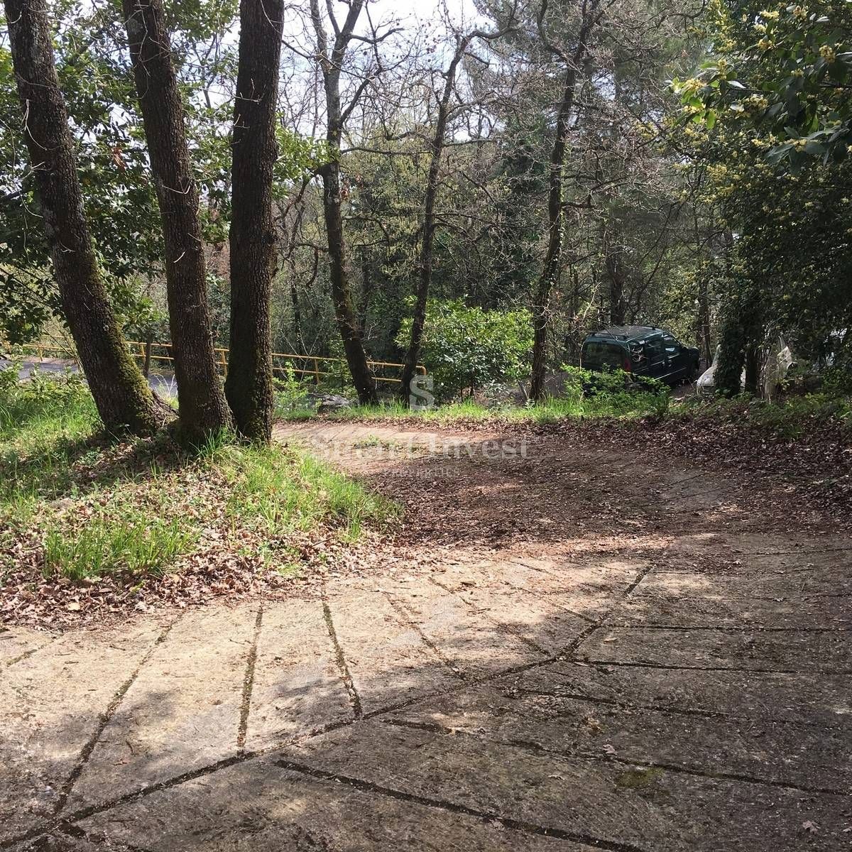 LOVRAN, Zazidljivo zemljišče 1.144 m2 s pogledom na morje, prodamo