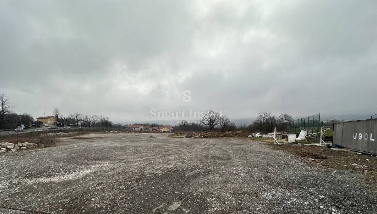 Zemljišče Viškovo, 4.900m2