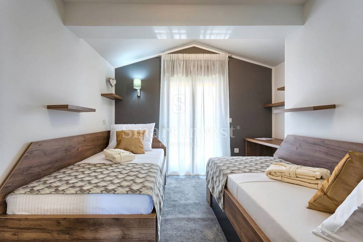 ISTRIA - FAŽANA, Villa with fitness and wellness on a land of 5000 sqm