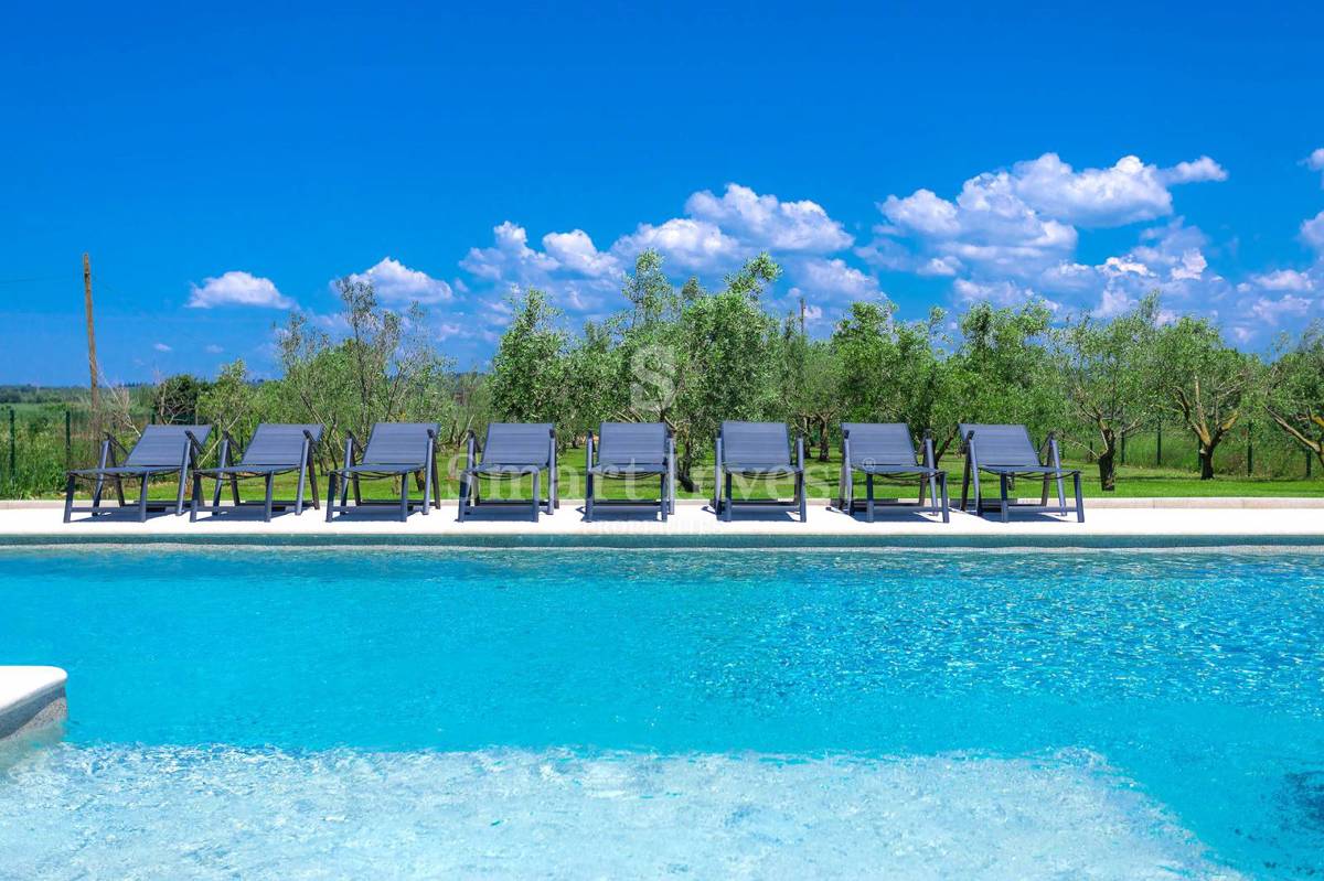 ISTRIA - FAŽANA, Villa with fitness and wellness on a land of 5000 sqm