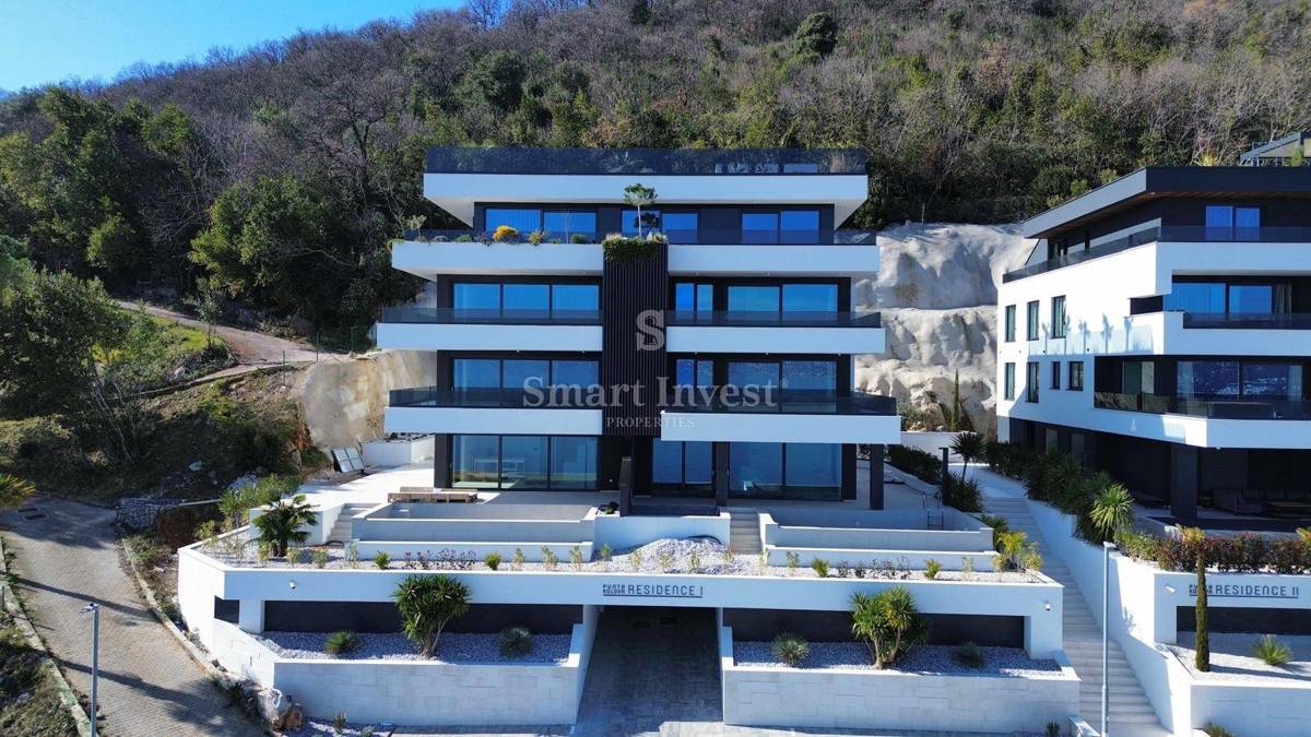 OPATIJA, luksuzno 3-s stanovanje z odprtim pogledom na morje in garažo (S2)