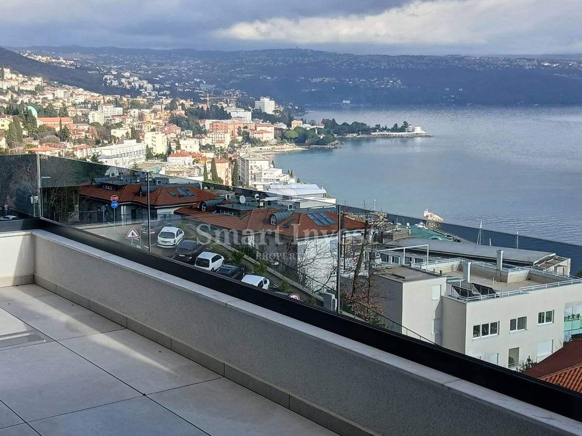OPATIJA, luksuzno 3-s stanovanje z odprtim pogledom na morje in garažo (S2)