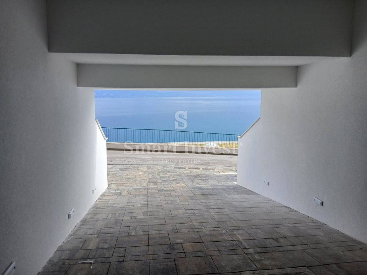 OPATIJA, luksuzno 3-s stanovanje z odprtim pogledom na morje in garažo (S2)