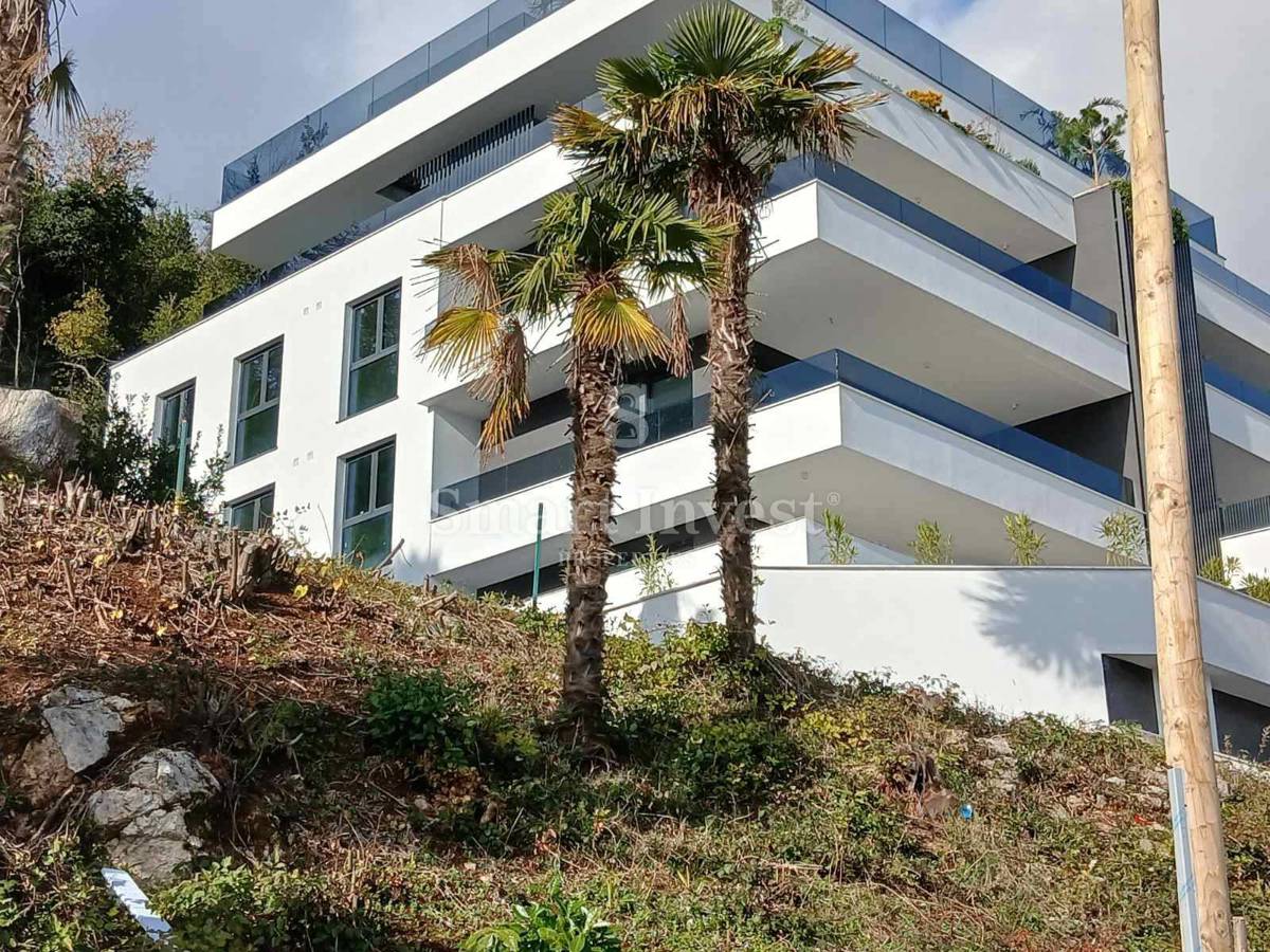OPATIJA, luksuzno 3-s stanovanje z odprtim pogledom na morje in garažo (S2)