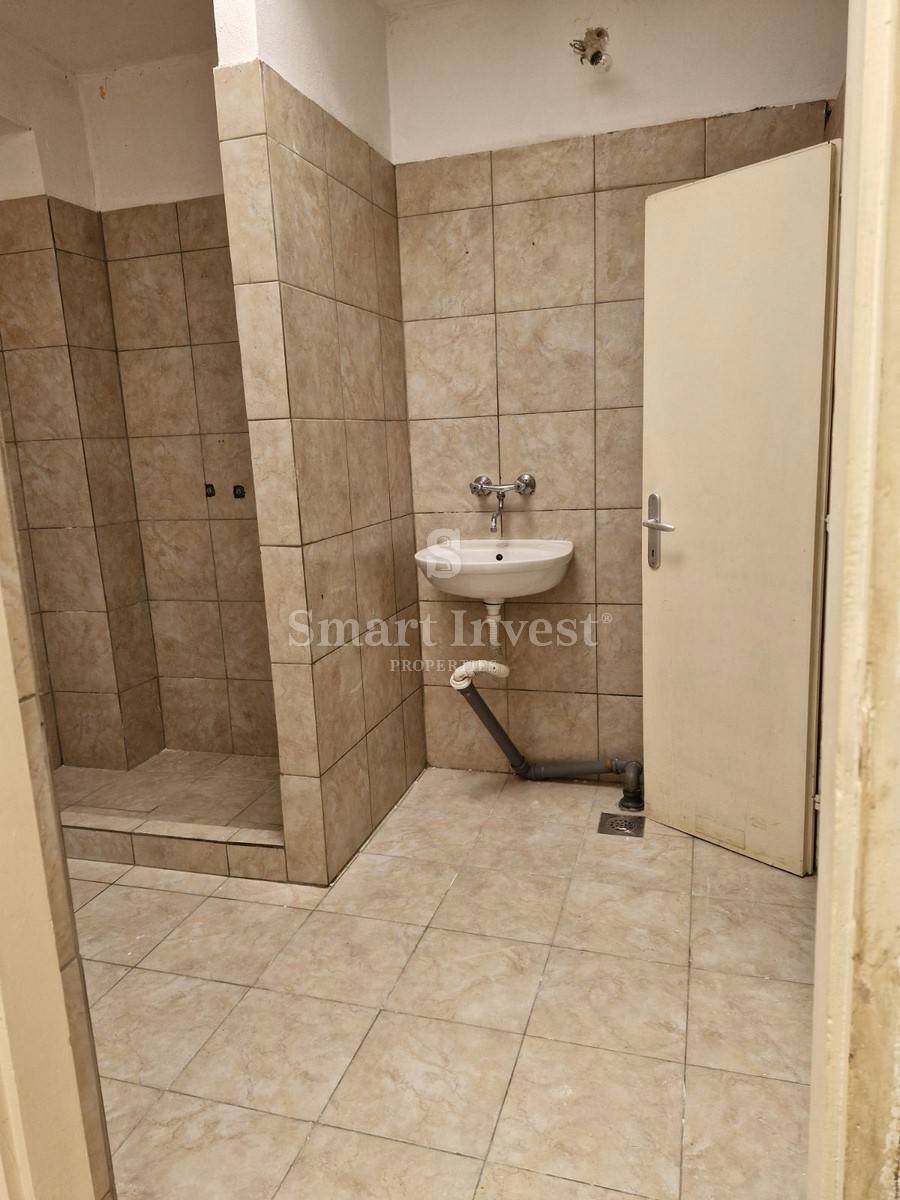 Poslovni prostor Kantrida, Rijeka, 177,20m2