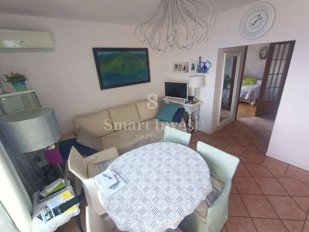 OPATIJA, stanovanje v čudoviti vili s čudovitim pogledom na morje