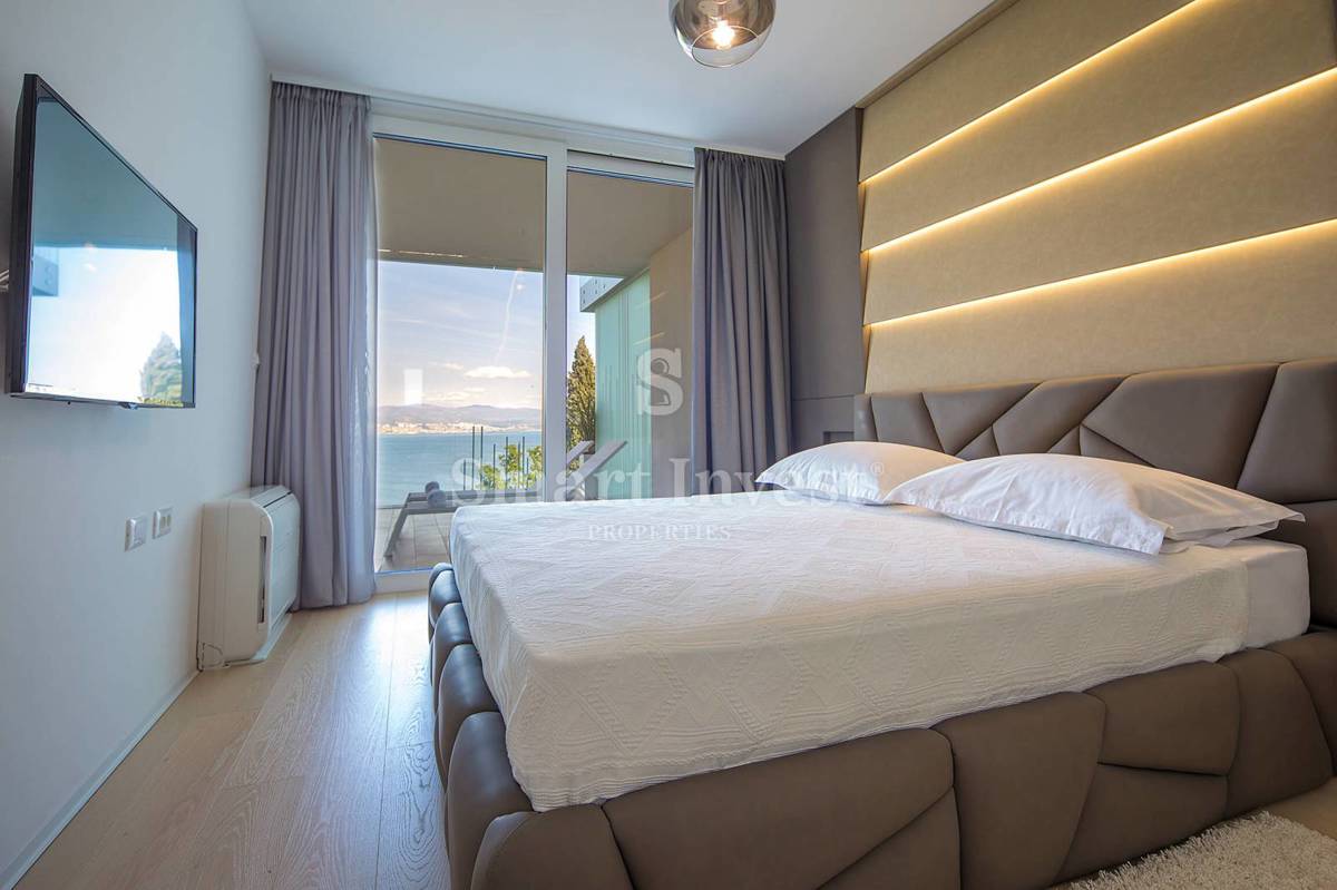 OPATIJA, luksuzno 2-sobno stanovanje z vrtom in pogledom na morje