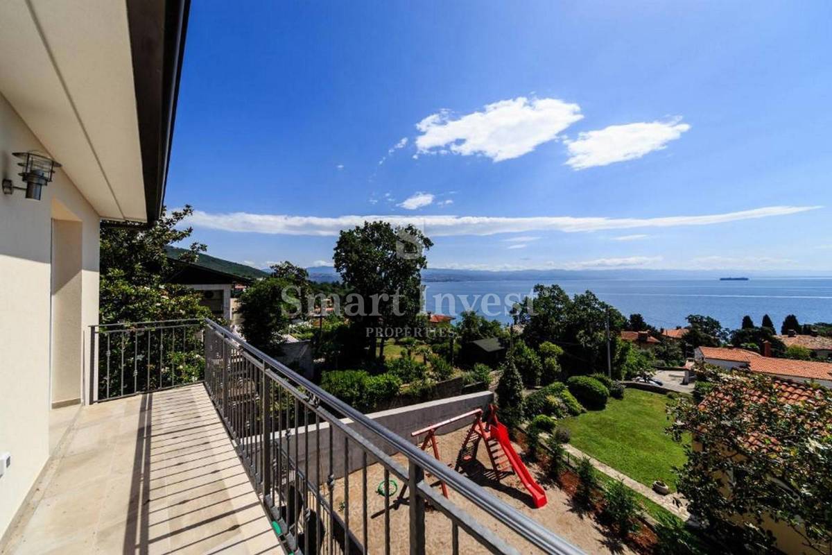 OPATIJA - IKA, čudovita vila z bazenom in pogledom na morje