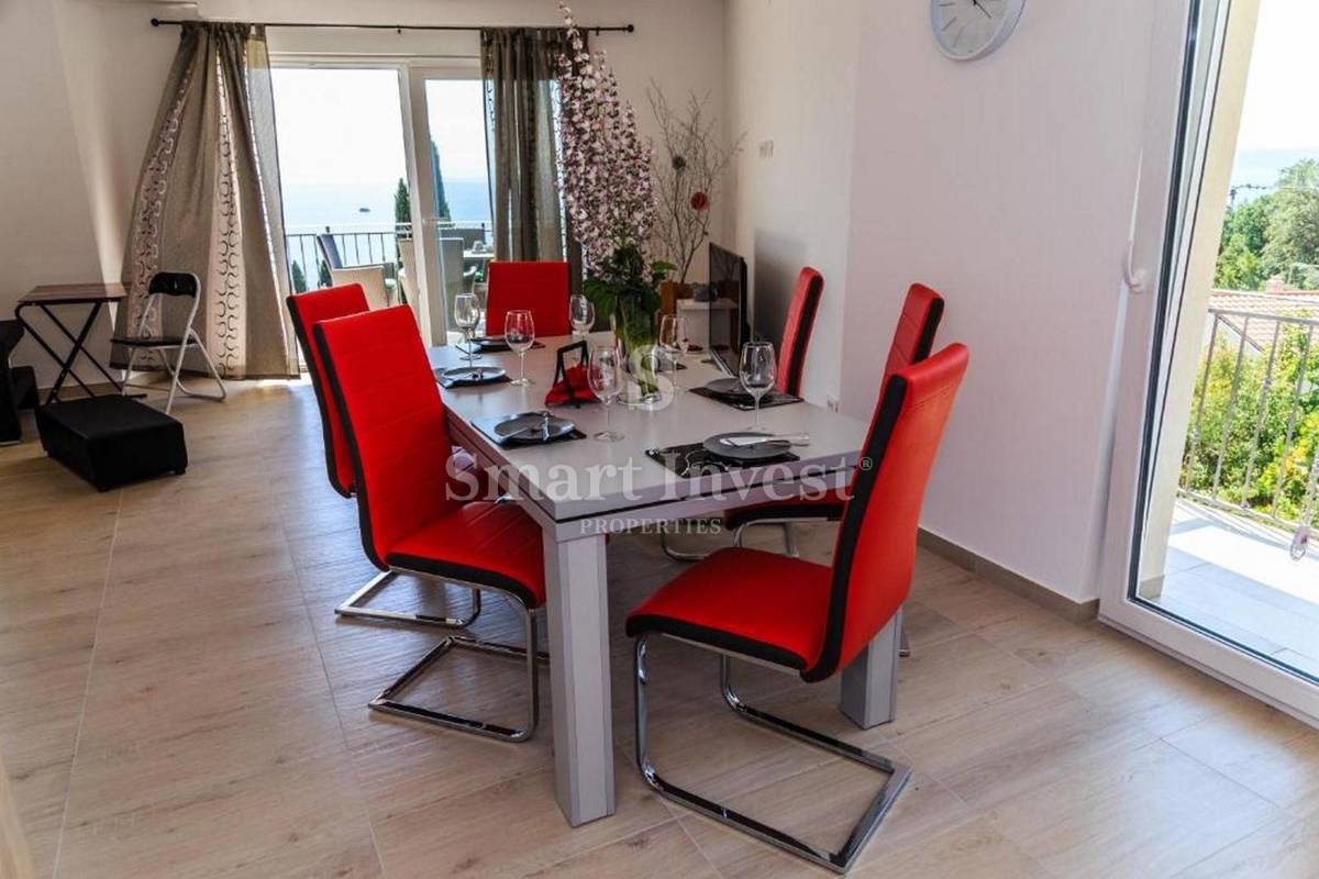 OPATIJA - IKA, čudovita vila z bazenom in pogledom na morje