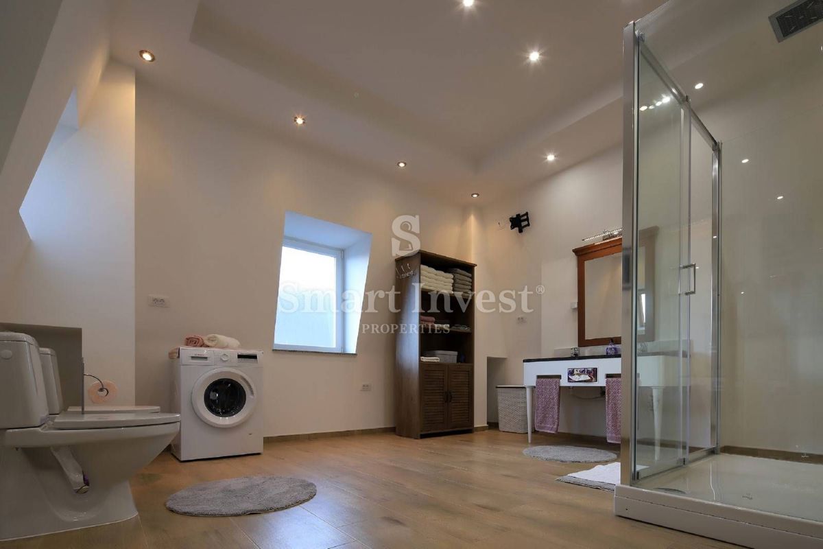 Stanovanje Opatija - Centar, Opatija, 170m2