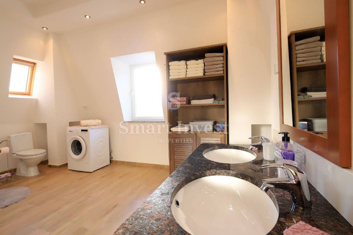 Stanovanje Opatija - Centar, Opatija, 170m2