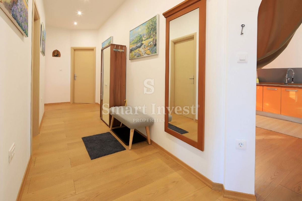 Stanovanje Opatija - Centar, Opatija, 170m2