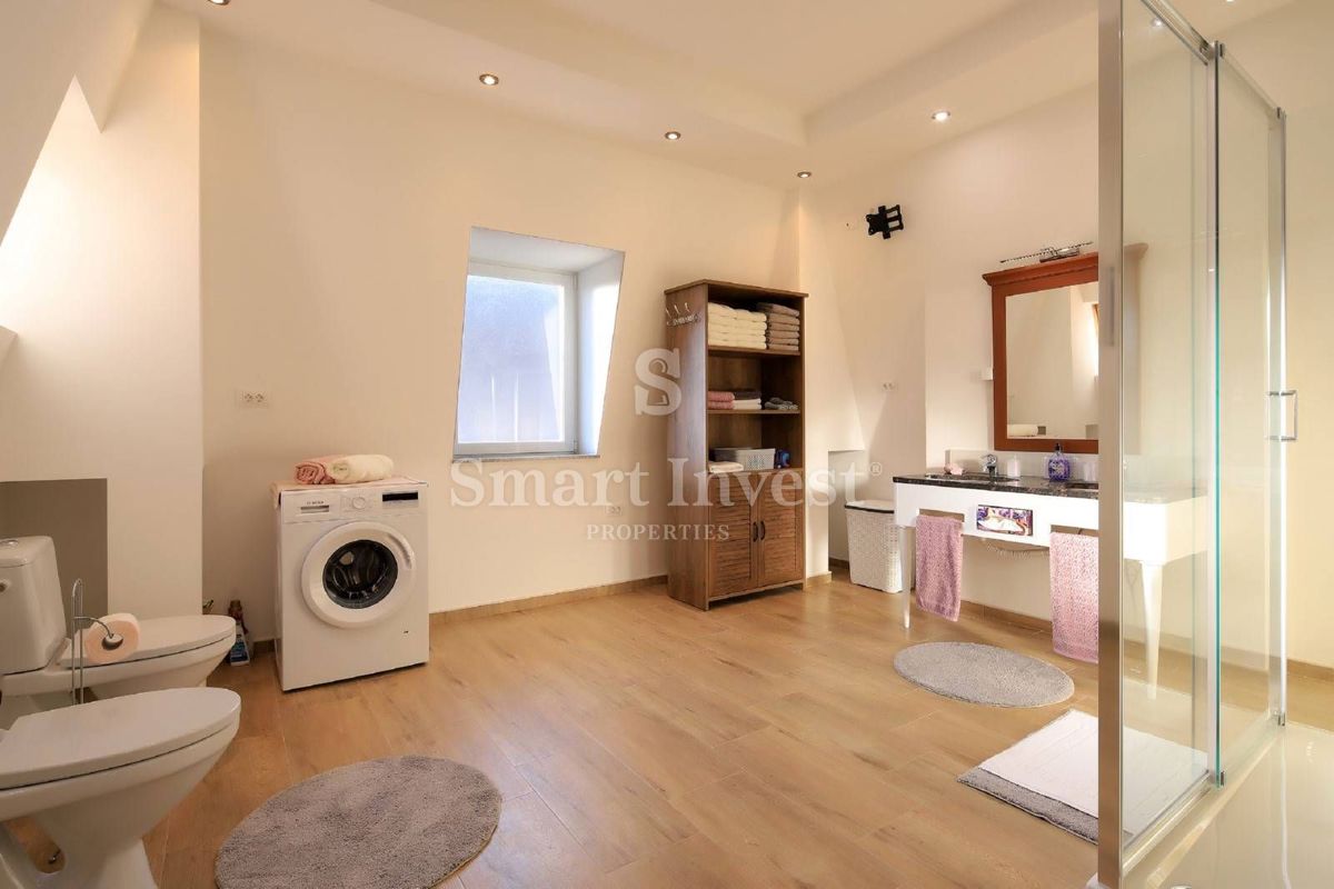 Stanovanje Opatija - Centar, Opatija, 170m2