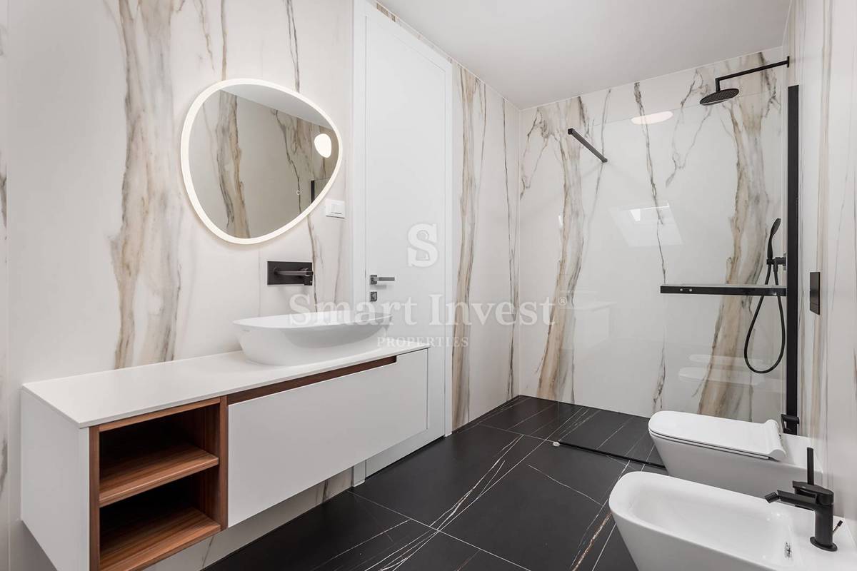 OPATIJA, luksuzen penthouse z bazenom in panoramskim pogledom na morje