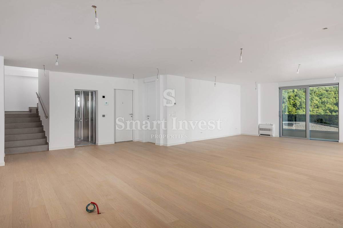 OPATIJA, luksuzen penthouse z bazenom in panoramskim pogledom na morje