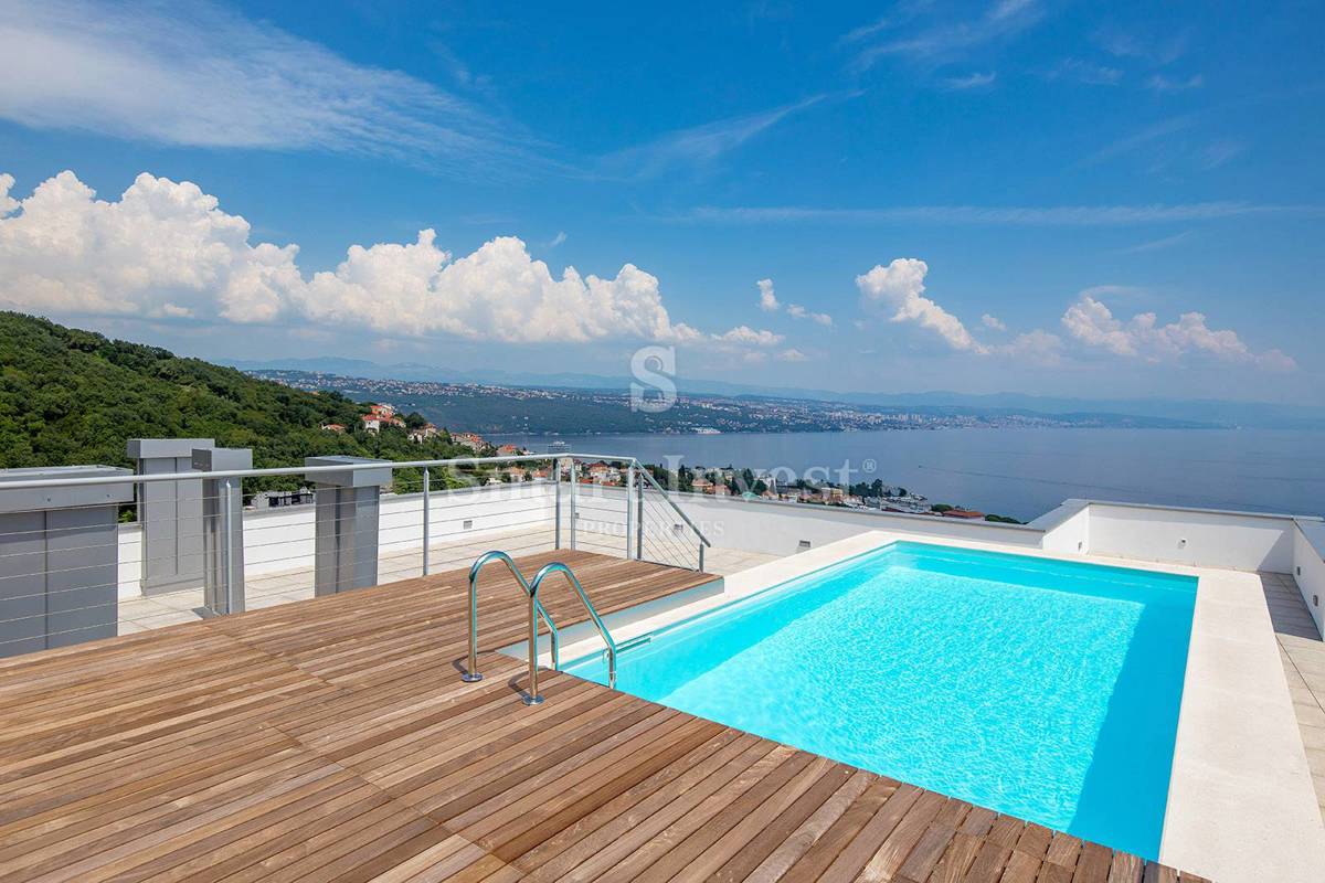 OPATIJA, luksuzen penthouse z bazenom in panoramskim pogledom na morje