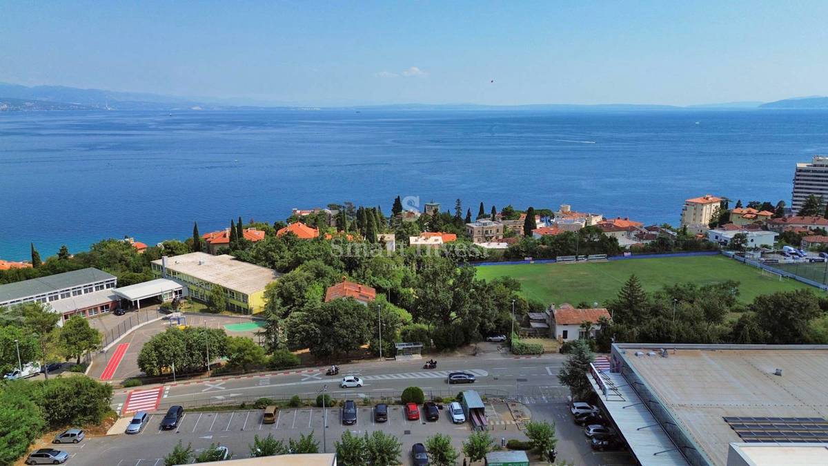OPATIJA, 2-s stanovanje s pogledom na morje in garažo
