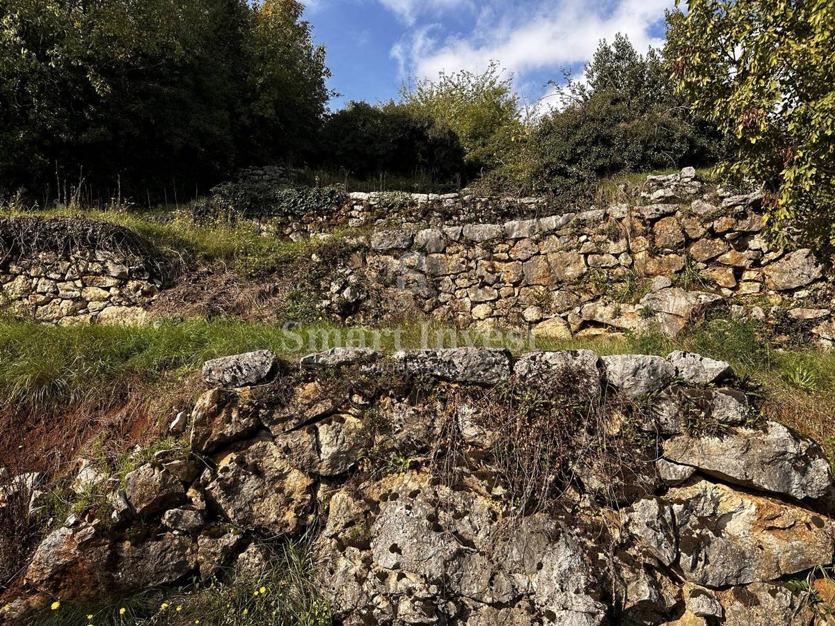 Zemljišče Lovran, 1.110m2