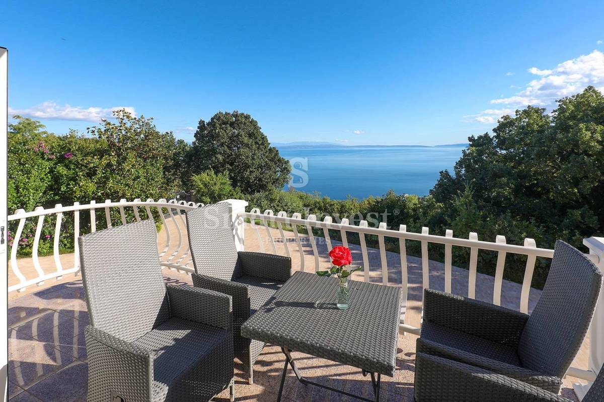 Hiša Bregi, Matulji, 430m2