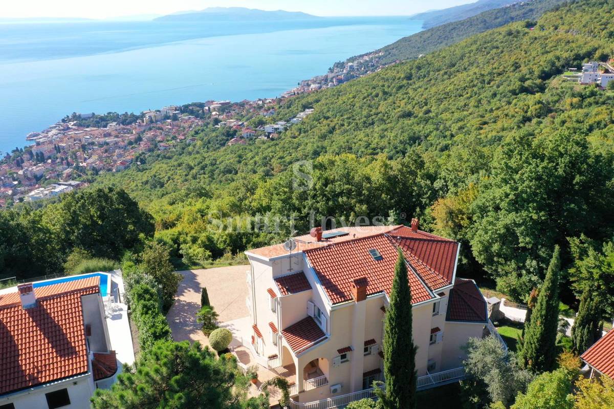 Hiša Bregi, Matulji, 430m2