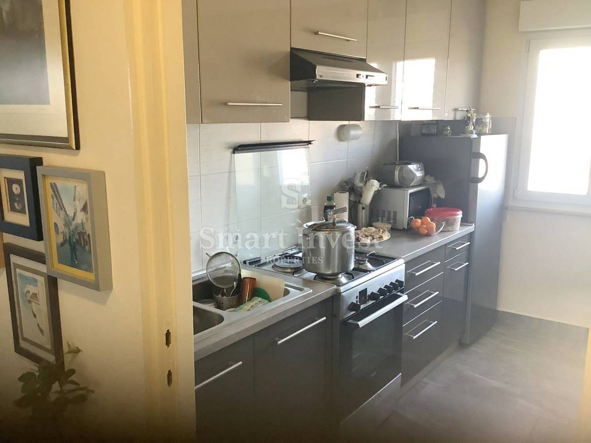 RIJEKA - DONJI ZAMET, prenovljeno stanovanje s pogledom na morje