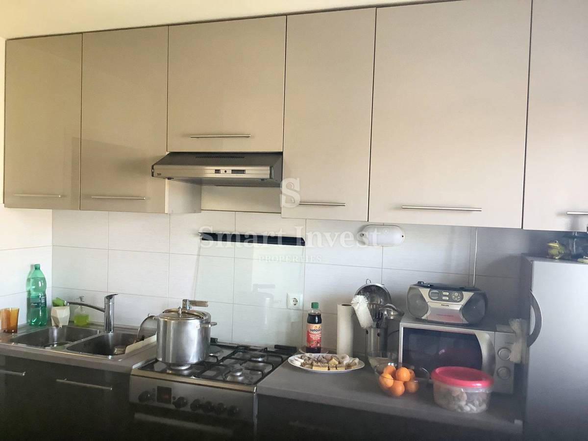 RIJEKA - DONJI ZAMET, prenovljeno stanovanje s pogledom na morje