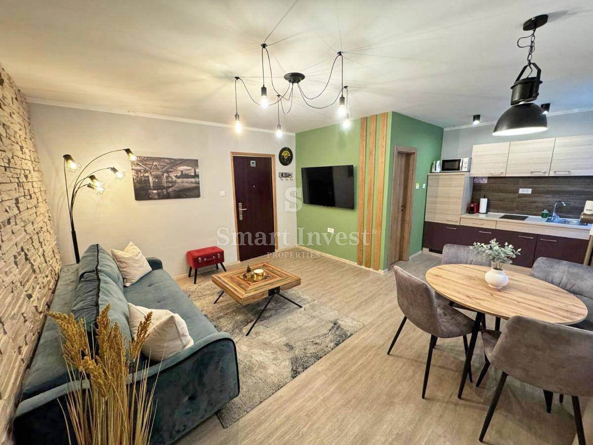 RIJEKA - CENTER, dva apartmaja z uveljavljeno dejavnostjo turističnega oddajanja