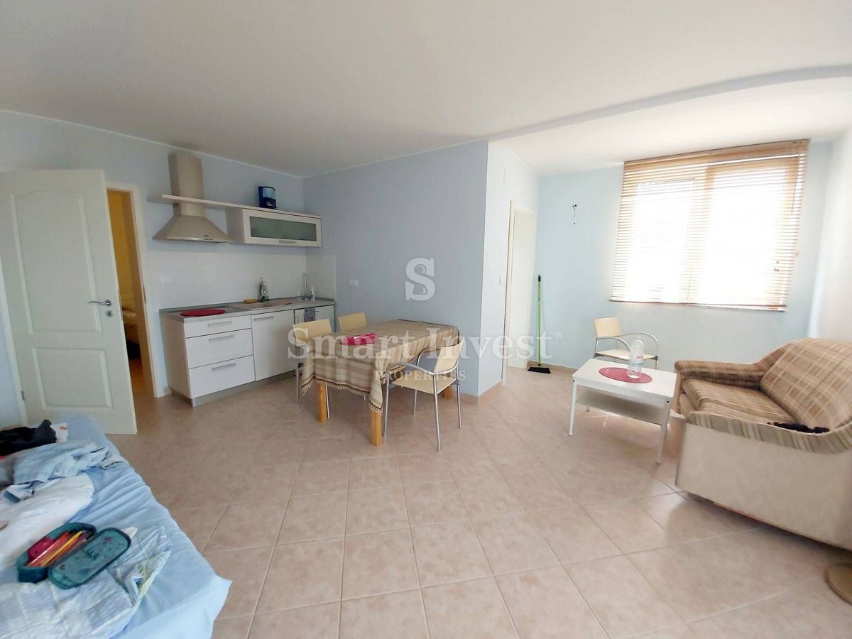 OPATIJA - POBRI, Prostorna hiša s pogledom na morje, prodamo