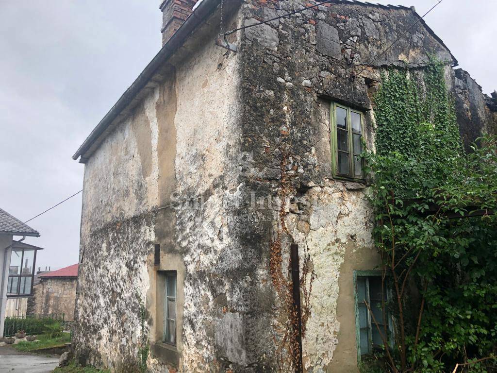 MATULJI - ŠAPJANE, 4 starih hiš za obnovo, 248 m2 zemljišča, prodamo