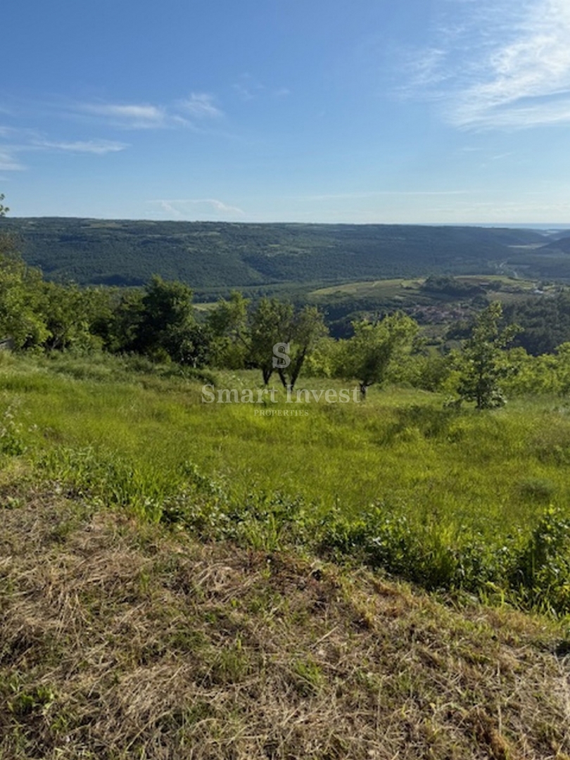 Zemljišče Završje, Grožnjan, 3.400m2