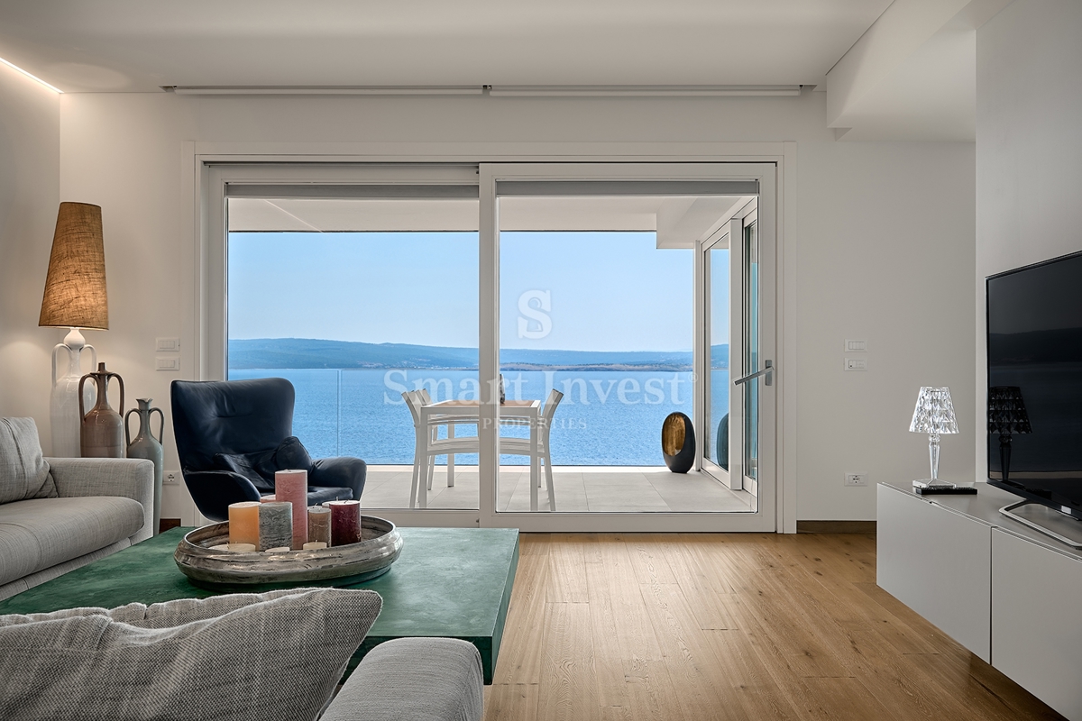 CRIKVENICA - DRAMALJ, moderna vila s pogledom na morje