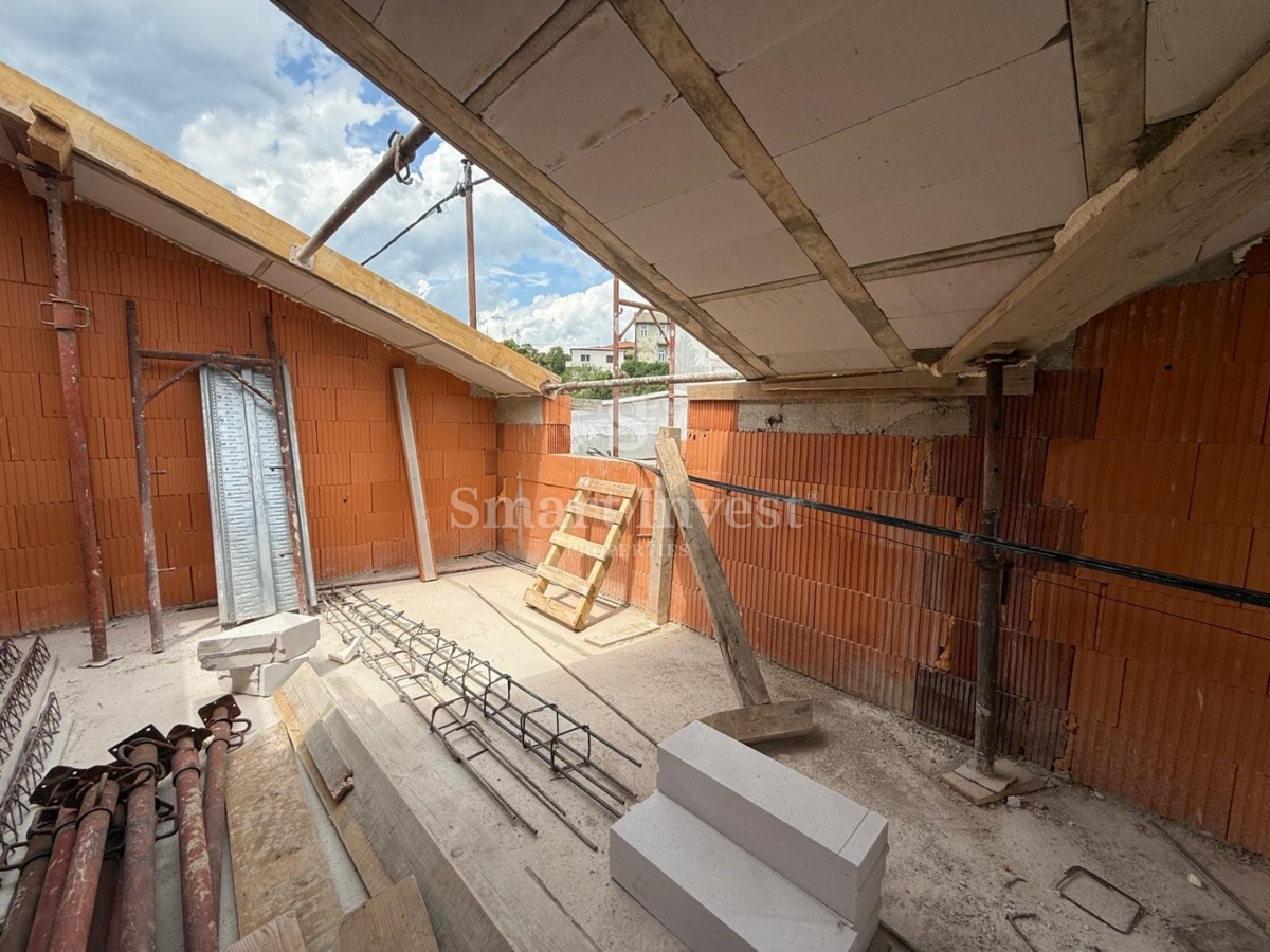 MATULJI - CENTER, novo 4-sobno stanovanje s pogledom na morje