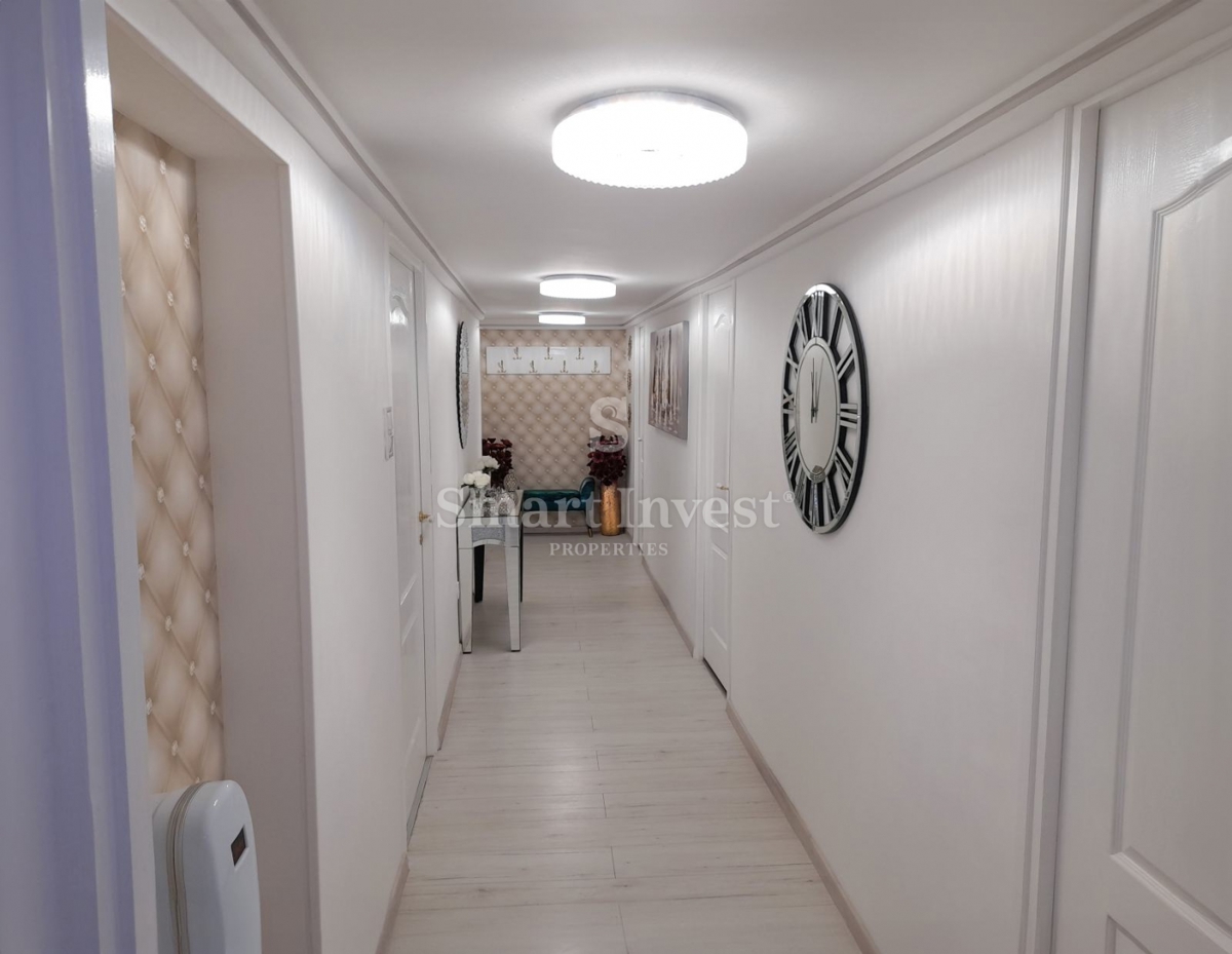 OPATIJA - CENTER, na novo prenovljeno stanovanje v vili ob morju