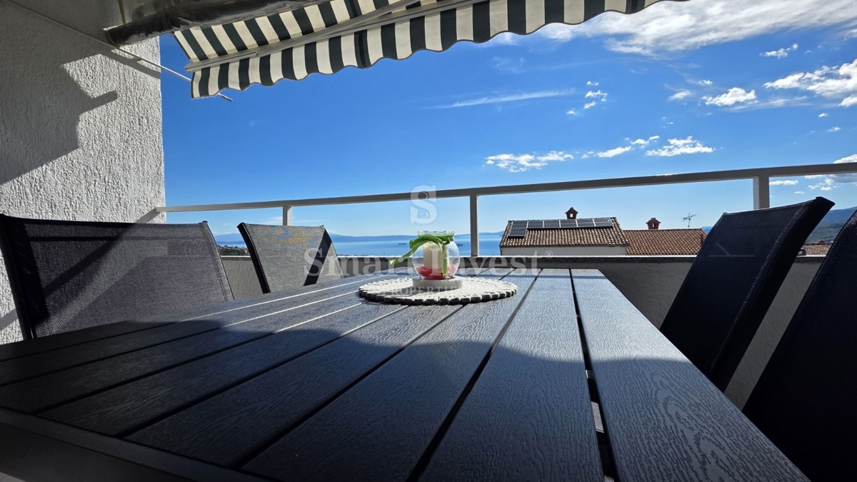 OPATIJA - MATULJI, dupleks 4-sobno stanovanje s pogledom na morje