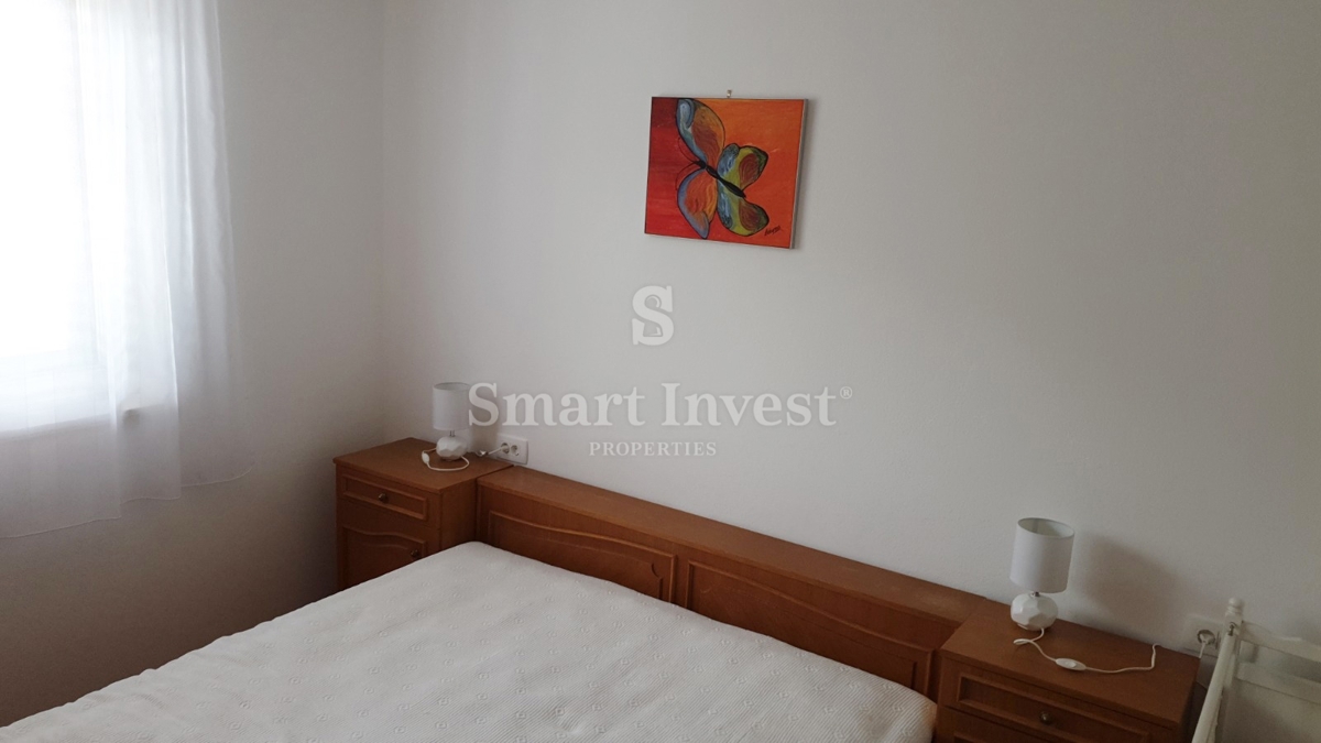 LOVRAN, 3-sobno stanovanje s pogledom na morje in garažo, blizu morja