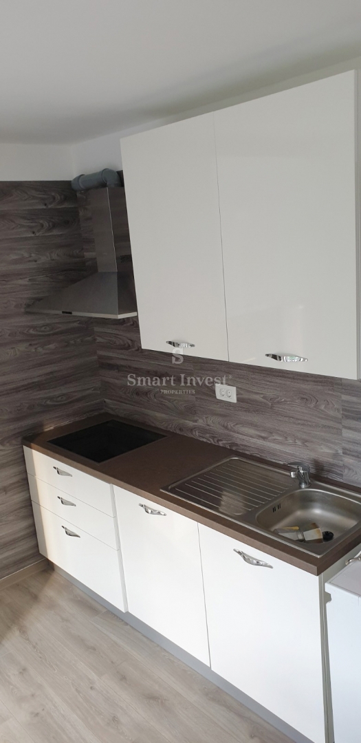 LOVRAN, 3-sobno stanovanje s pogledom na morje in garažo, blizu morja