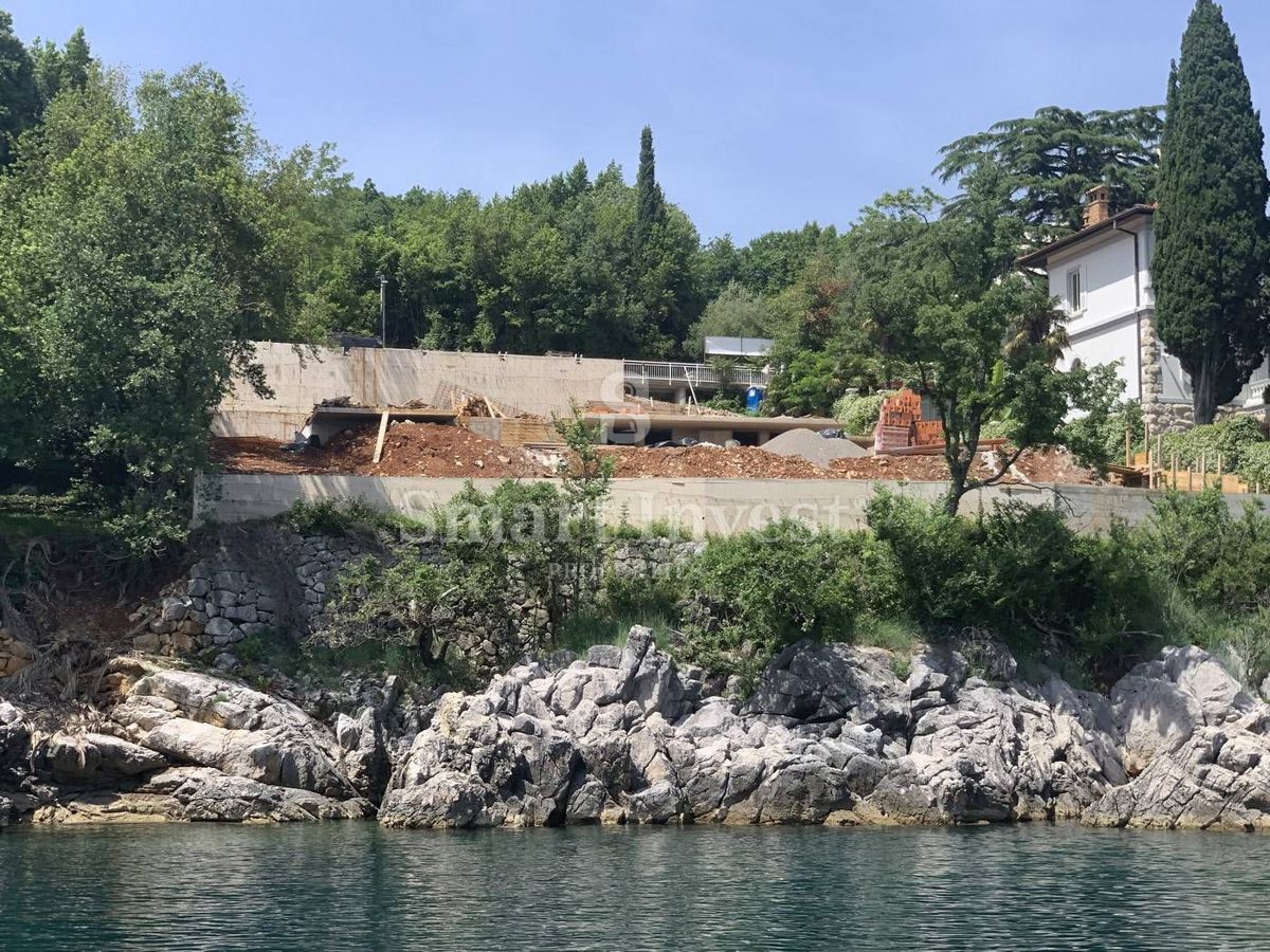 OPATIJSKA RIVIERA, atraktivno gradbeno zemljišče tik ob morju