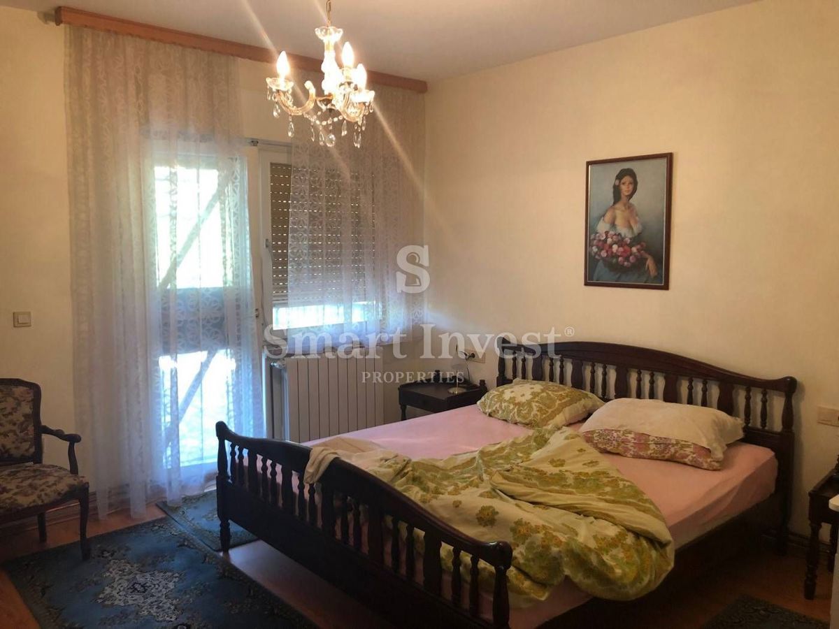 Hiša Matulji, 400m2