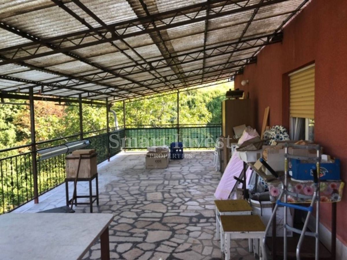 Hiša Matulji, 400m2