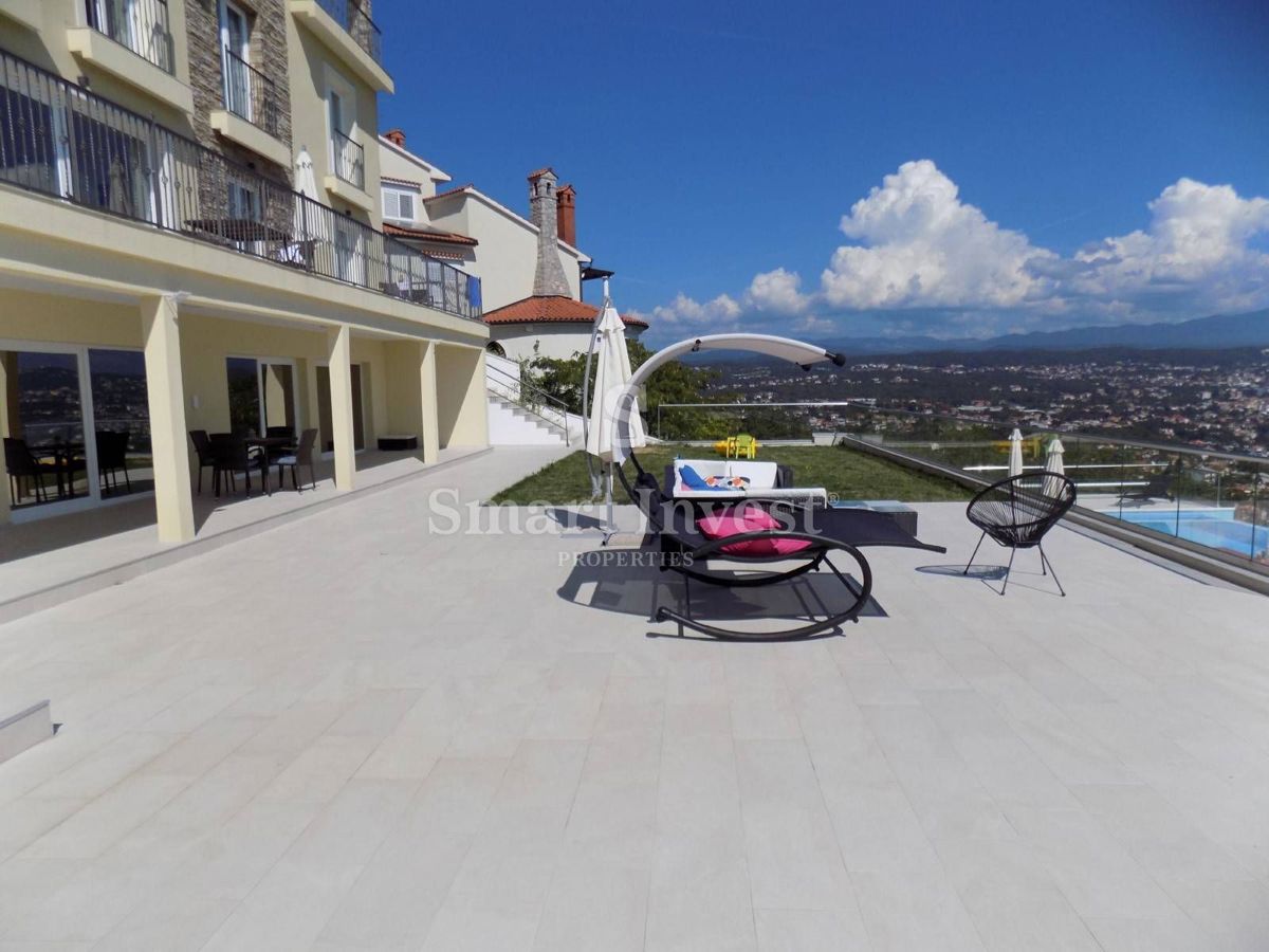 Hiša Bregi, Matulji, 550m2