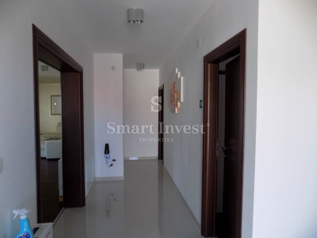 Hiša Bregi, Matulji, 550m2