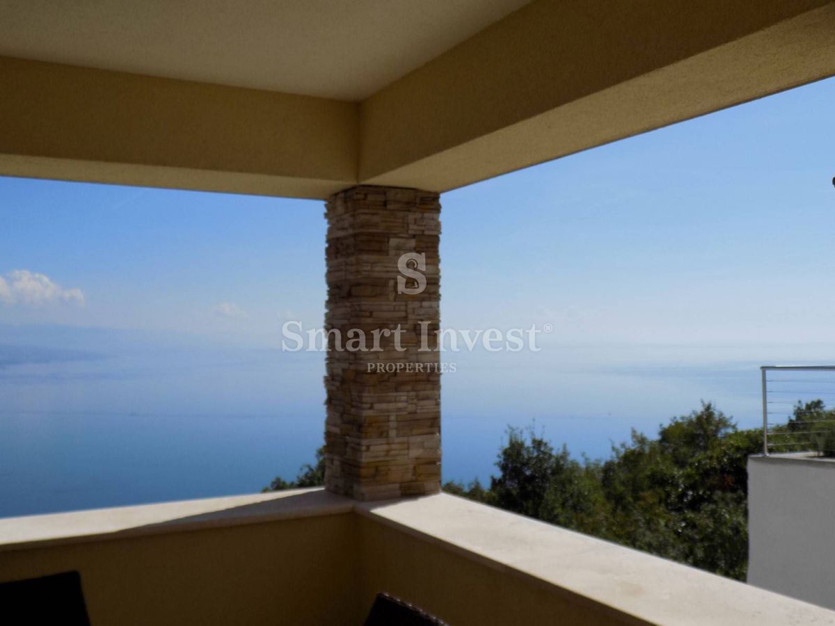 Hiša Bregi, Matulji, 550m2