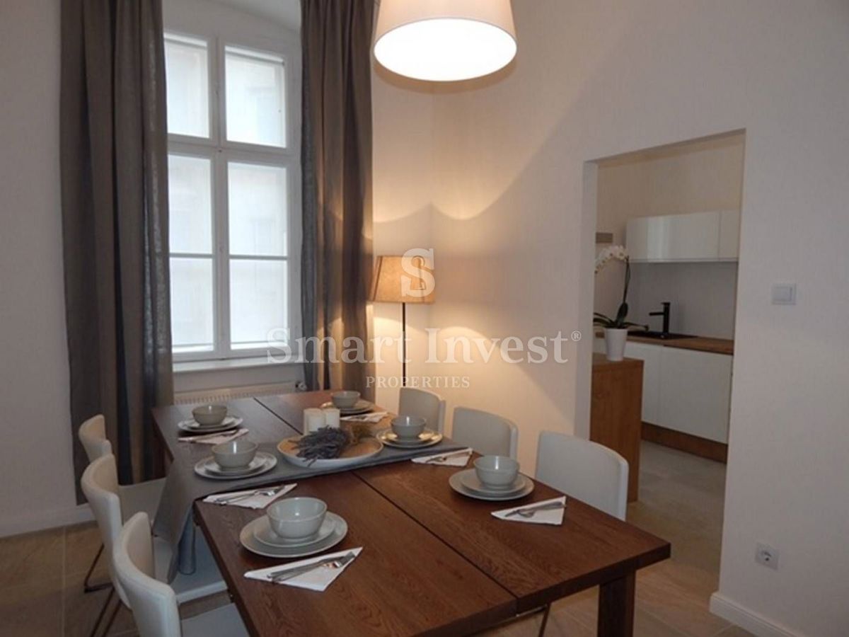 ISTRIA - PULA, Renovated apartment in Austro-Hungarian villa