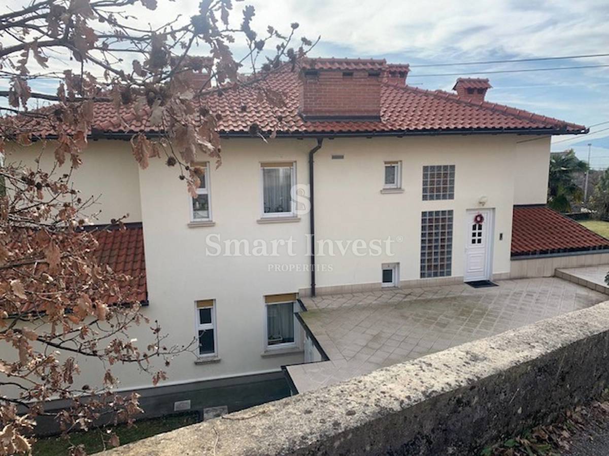 Hiša Matulji, 370m2