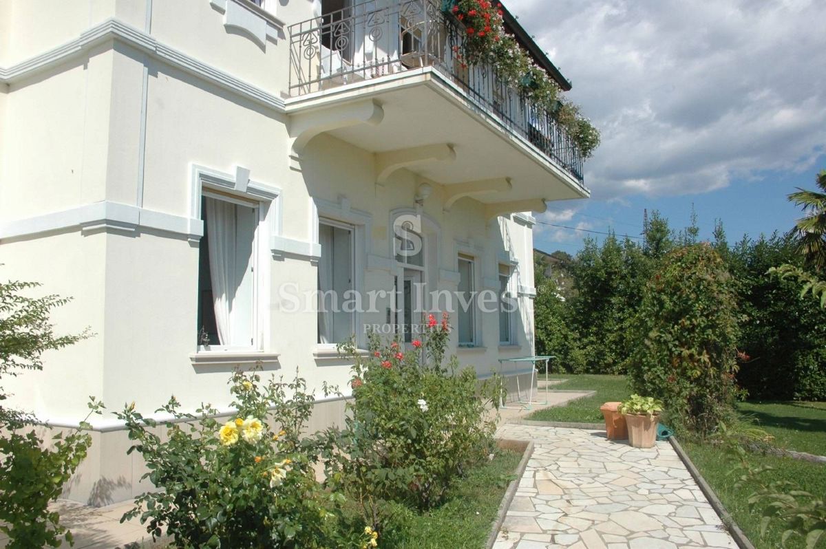 Hiša Matulji, 370m2