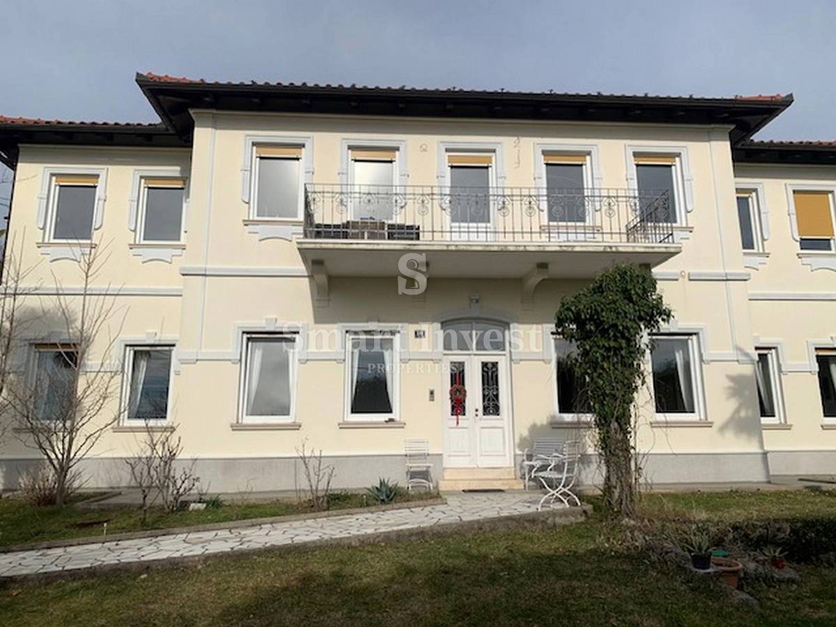 Hiša Matulji, 370m2