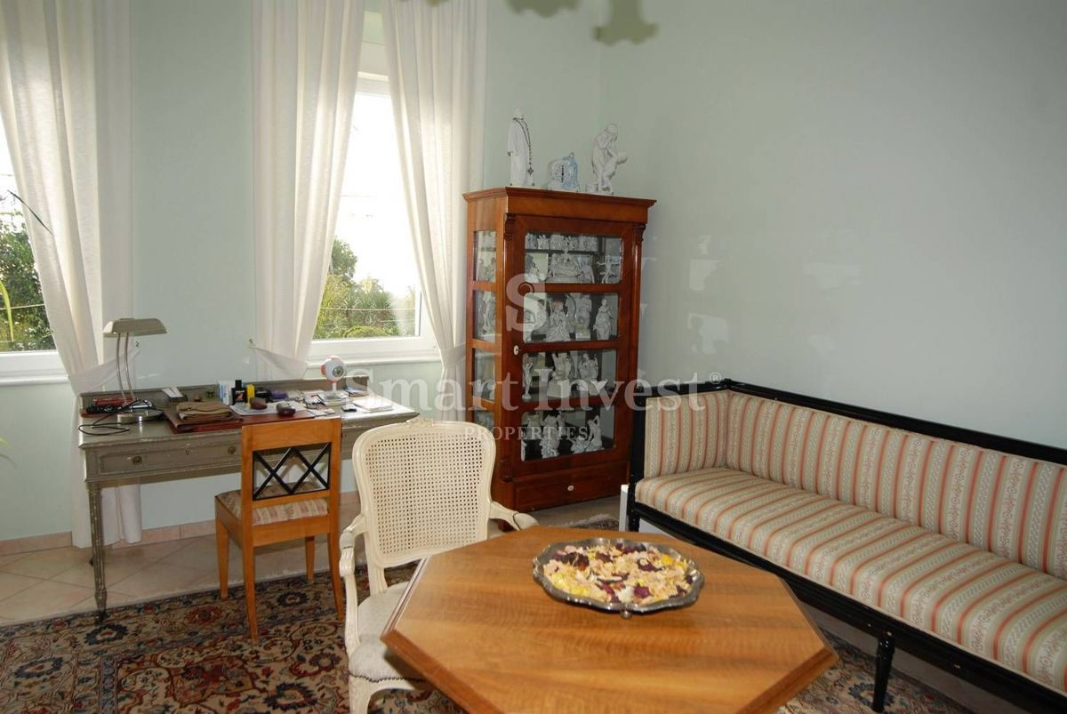 Hiša Matulji, 370m2